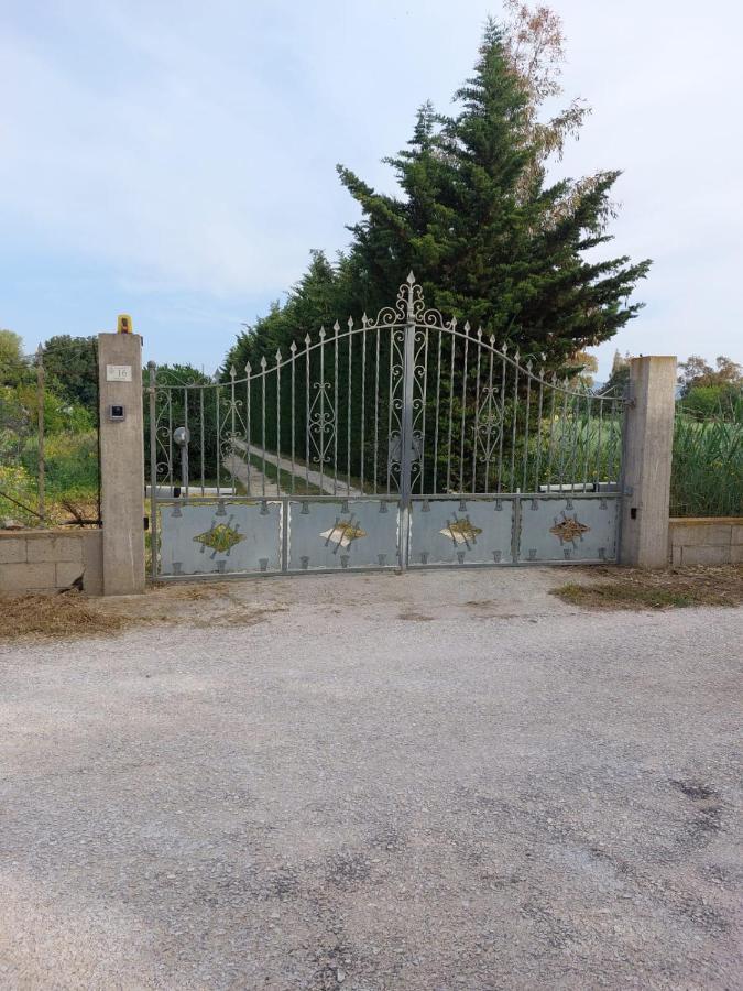 Residenza Su Portu Apartment Orosei Luaran gambar